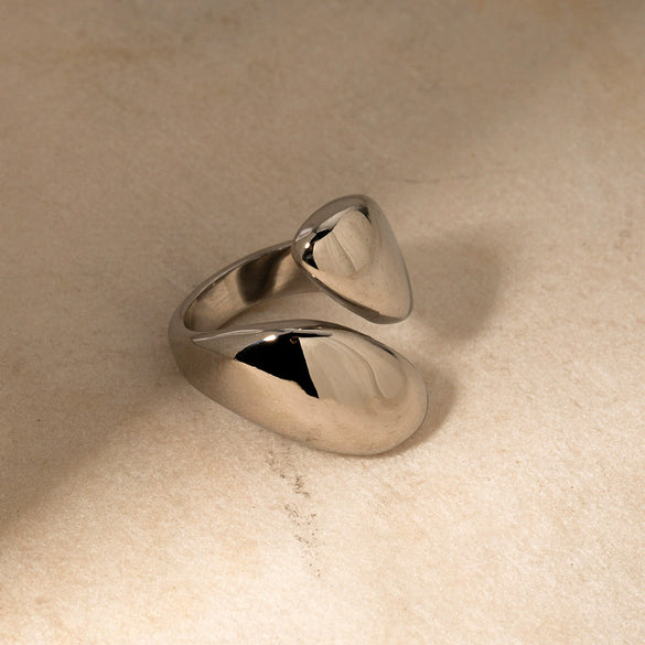 Wholesale Stainless Steel Geometric Electroplated Women's Ring Light Luxury Niche Design Simple And Fashionable
