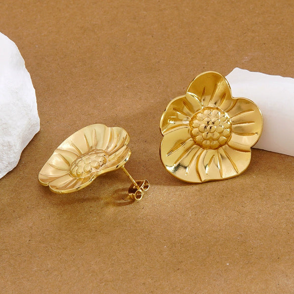 Wholesale Stainless Steel Geometric Flower Electroplated Earrings For Women