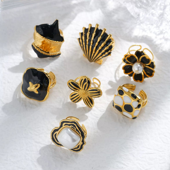 Wholesale Stainless Steel Geometric Flower Ring With Electroplating