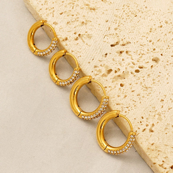 Wholesale Stainless Steel Geometric Gold Pigment Ring Earrings With Diamond And Electroplating Design