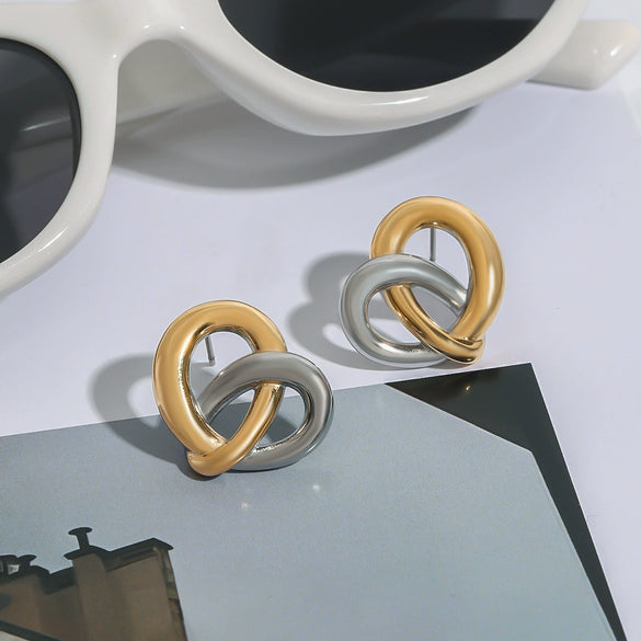 Wholesale Stainless Steel Geometric Heart Earrings With Electroplating Retro Style