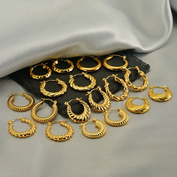 Wholesale Stainless Steel Geometric Hollow Electroplated Glossy Circle Earrings For Women