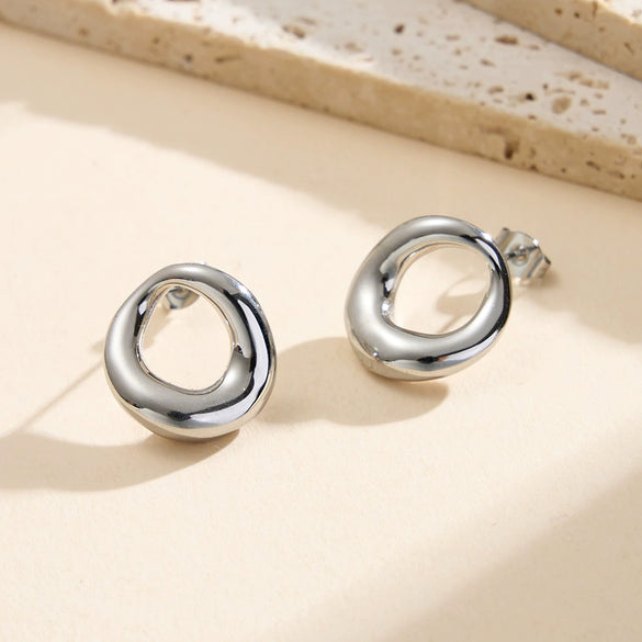 Wholesale Stainless Steel Geometric Hollow Oval Ear Cuffs And Round Oshaped Irregular Earrings For Women With Electroplating Design