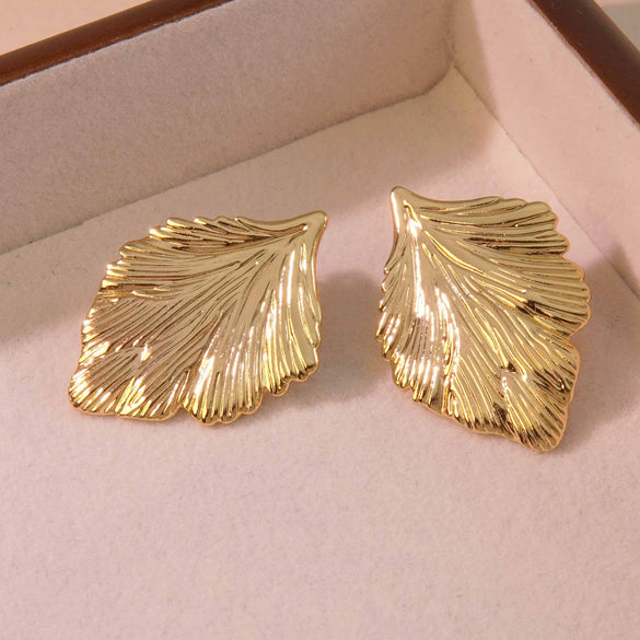 Wholesale Stainless Steel Geometric Leaf Textured Electroplated Earrings For Women With Light Luxury Temperament