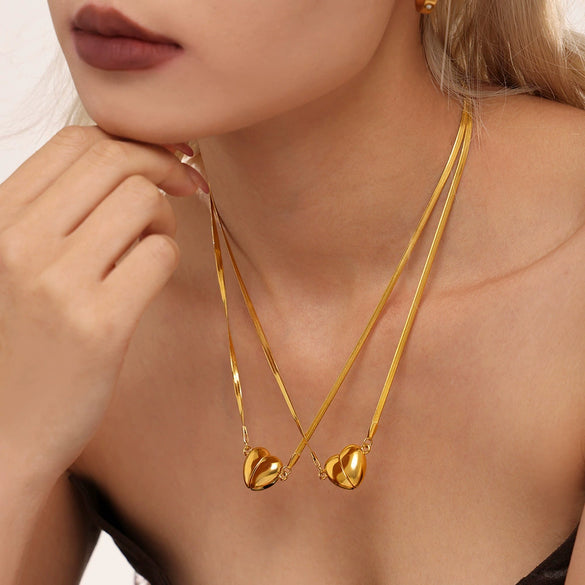 Wholesale Stainless Steel Geometric Light Luxury Detachable Pendant Clavicle Necklace For Women With Electroplating Treatment