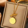 Wholesale Stainless Steel Geometric Light Luxury Electroplated Round Queen Head Portrait Pendant Necklace Jewelry Unisex