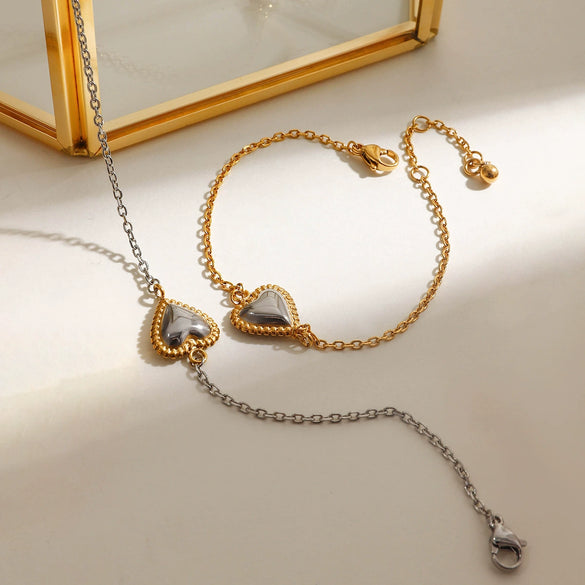 Wholesale Stainless Steel Geometric Love Bracelet With Gold And Silver Color Matching And Electroplating Treatment For Women