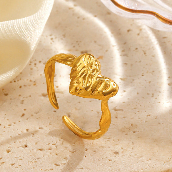 Wholesale Stainless Steel Geometric Love Heartshaped Ring For Women With Electroplating