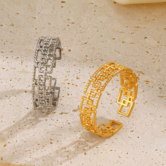 Wholesale Stainless Steel Geometric Opening Adjustable Ring For Women With 18K Gold Plated Electroplating