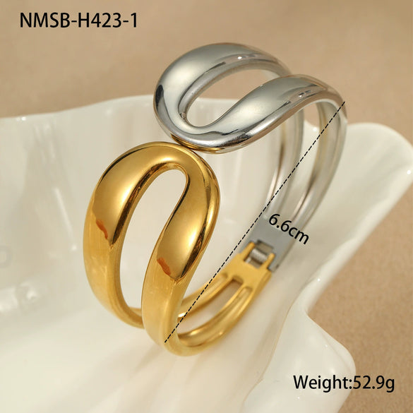 Wholesale Stainless Steel Geometric Punk Style Women's Electroplated Bracelet
