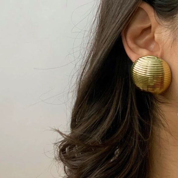 Wholesale Stainless Steel Geometric Round Button Earrings With Electroplating