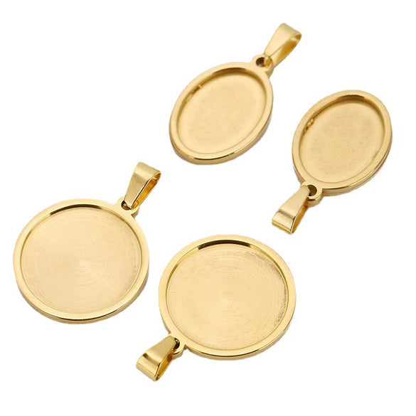Wholesale Stainless Steel Geometric Smooth Round Pendant Necklace Accessories With Melon Buckle And Electroplating Treatment