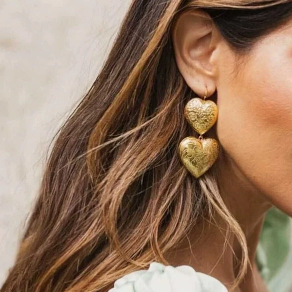 Wholesale Stainless Steel Geometric Style Electroplated Love Flower Texture Wave Ear Hook Earrings For Women
