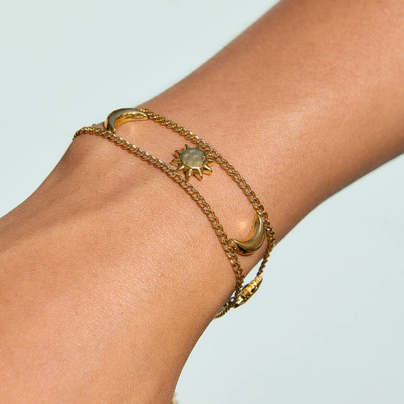 Wholesale Stainless Steel Geometric Sun And Moon Light Luxury Style Electroplated Women's Bracelet
