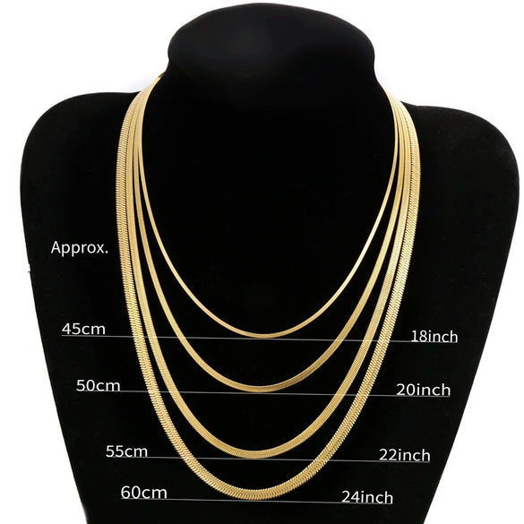 Wholesale Stainless Steel Geometric Wave Blade Chain Necklace With 18K Gold Electroplating For Women