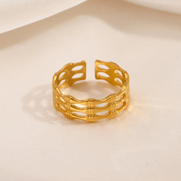 Wholesale Stainless Steel Geometric Women's Hiphop Ring With Electroplating