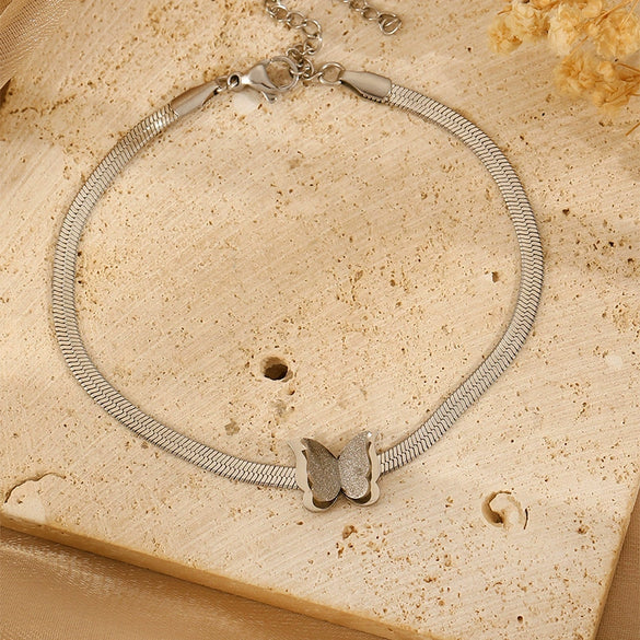 Wholesale Stainless Steel Gold Plated Frosted Animal Zodiac Butterfly Pendant Snake Bone Chain Necklace For Women
