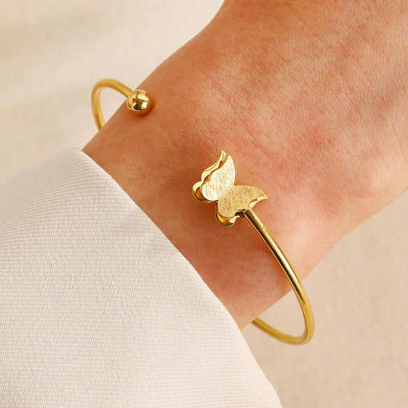 Wholesale Stainless Steel Gold Plated Frosted Animal Zodiac Butterfly Pendant Snake Bone Chain Necklace For Women