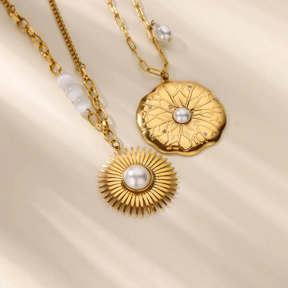 Wholesale Stainless Steel Gold Plated Sun Pendant Imitation Pearl Necklace With Letters Numbers Text Design