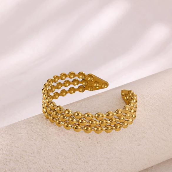 Wholesale Stainless Steel Goldplated Circular Bracelets With Retro Elegance