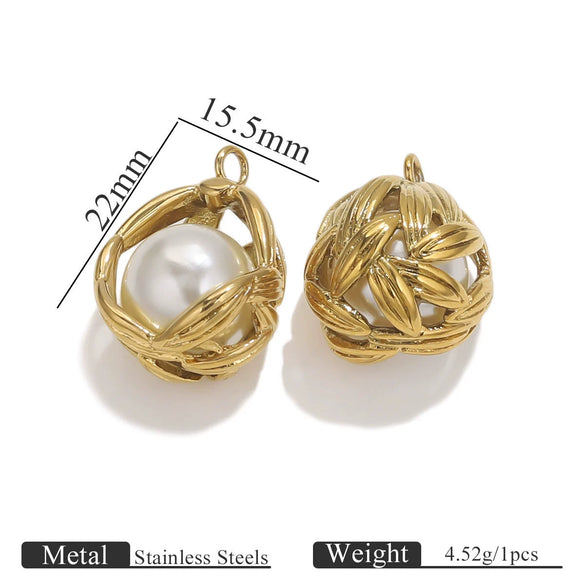 Wholesale Stainless Steel Goldplated Cshaped Imitation Pearl Pendant Jewelry