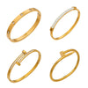 Wholesale Stainless Steel Goldplated Geometric Plum Blossom Stud Bracelet Light Luxury Hand Jewelry