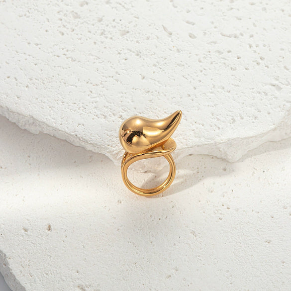 Wholesale Stainless Steel Goldplated Water Drop Shaped Fashion Commuter Ring With Joker Creative Design And Electroplating Treatment For Men And Women