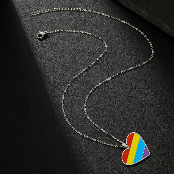 Wholesale Stainless Steel Heart Pendant Necklace With Oil Dripping Design For Women