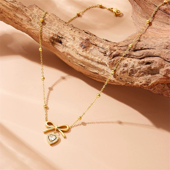 Wholesale Stainless Steel Heart Shape And Bow Tie Pendant Necklace For Women With Electroplating Jewelry