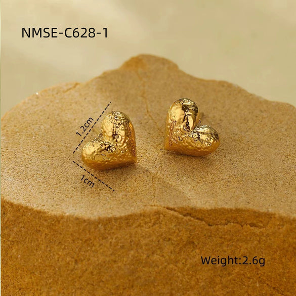 Wholesale Stainless Steel Heart Shape Electroplating Women's Cold Style Love Ear Stud Earrings