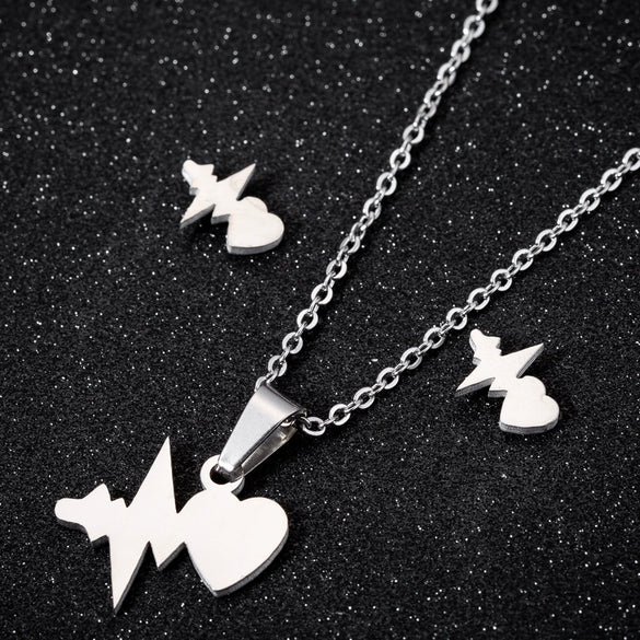 Wholesale Stainless Steel Heart Shape Light Luxury Style Jewelry Set With Electroplating Treatment Including Necklace And Earrings