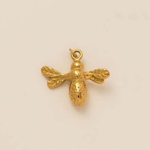 Wholesale Stainless Steel Heart Shape Pendant Teapot Biscuit Love Style Electroplated With 18K Gold Color