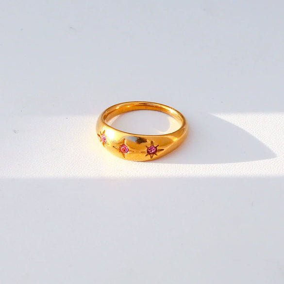 Wholesale Stainless Steel Heart Shaped Cast Electroplated Diamond Couple Rings Elegant Fashionable Retro And Versatile