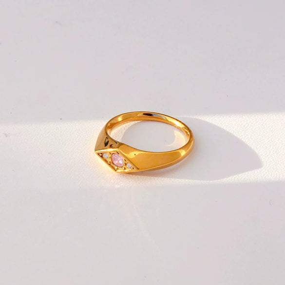 Wholesale Stainless Steel Heart Shaped Cast Electroplated Diamond Couple Rings Elegant Fashionable Retro And Versatile