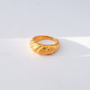 Wholesale Stainless Steel Heart Shaped Cast Electroplated Diamond Couple Rings Elegant Fashionable Retro And Versatile