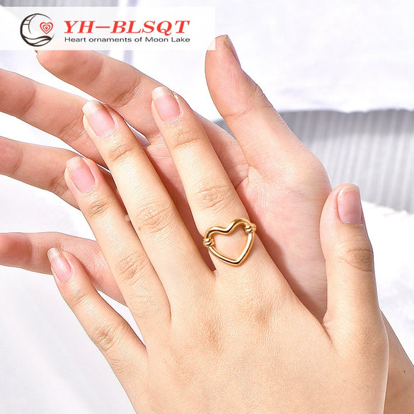 Wholesale Stainless Steel Heart Shaped 18K Gold Plated Women's Minimalist Ring