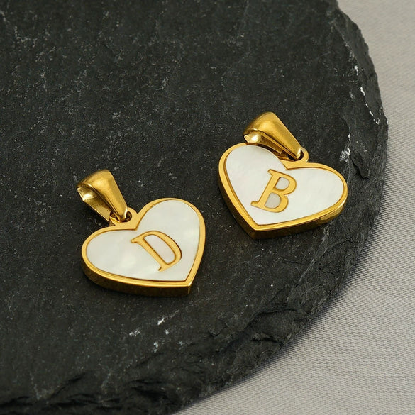 Wholesale Stainless Steel Heart Shaped Letter Pendant Clavicle Chain With Electroplating