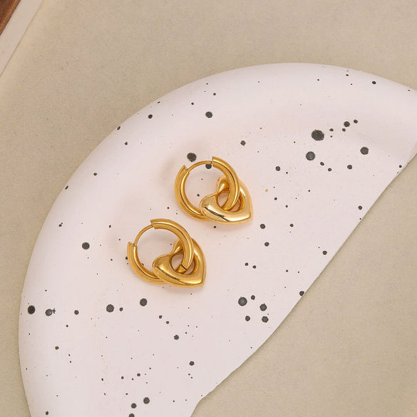 Wholesale Stainless Steel Heartshaped Electroplated Love Earrings For Women Sweet Exquisite Fashion Design