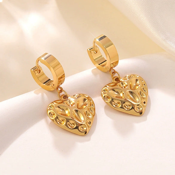 Wholesale Stainless Steel Heartshaped Polished Love Earrings For Women Medieval Style