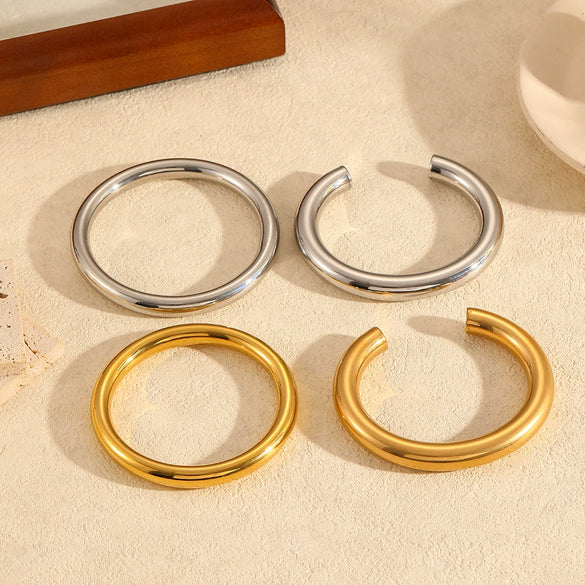 Wholesale Stainless Steel Hollow Geometric Electroplated Women's Fashion Bracelet