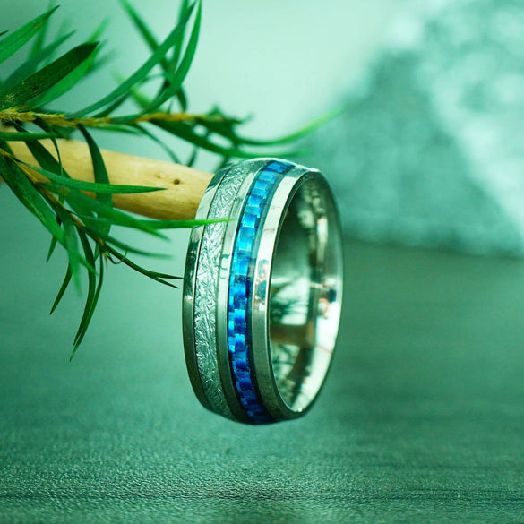 Wholesale Stainless Steel Inlaid Carbon Fiber Double Ring With Color Contrast And Epoxy Treatment For Men