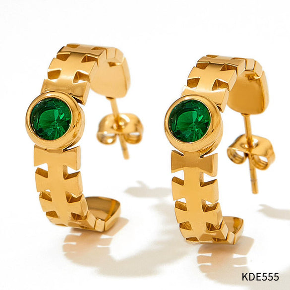 Wholesale Stainless Steel Jewelry Set With Bear Little Pig Small Animal Pattern For Women Electroplated Green Series