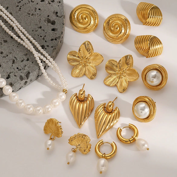 Wholesale Stainless Steel Jewelry With Pearl Necklace And Exaggerated Flower Earrings Geometric Pattern Electroplating Process For Women