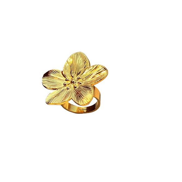 Wholesale Stainless Steel Jewelry With Petal Shape Retro Animal Pattern Electroplating For Women
