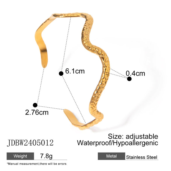 Wholesale Stainless Steel 18K Gold Plated Irregular Hammer Pattern Wave Open Bracelet With Electroplating