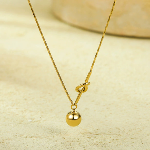 Wholesale Stainless Steel 18K Gold Plated Knot Winding Round Bead Pendant Necklace For Women