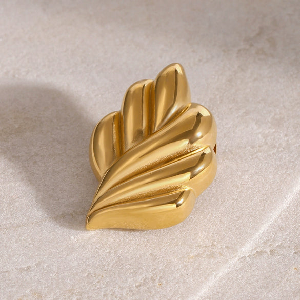 Wholesale Stainless Steel Leaf Brooch With Antirunning Safety Buckle For Women Electroplated Clothing Pin Accessories