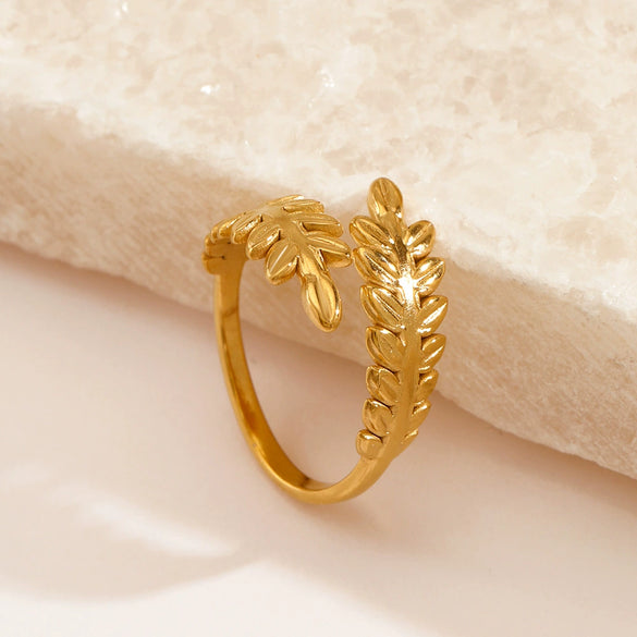 Wholesale Stainless Steel Leaf Ring Electroplated For Women Plant Flowers Style