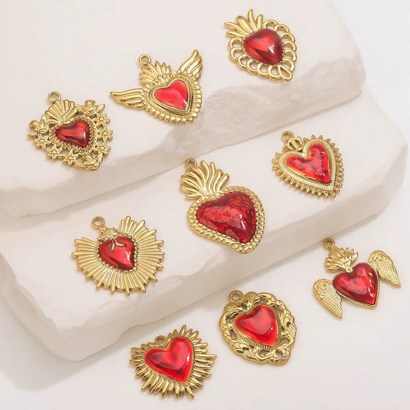 Wholesale Stainless Steel Light Luxury Heart Pendant Necklace For Women Electroplated Colorpreserving Diy
