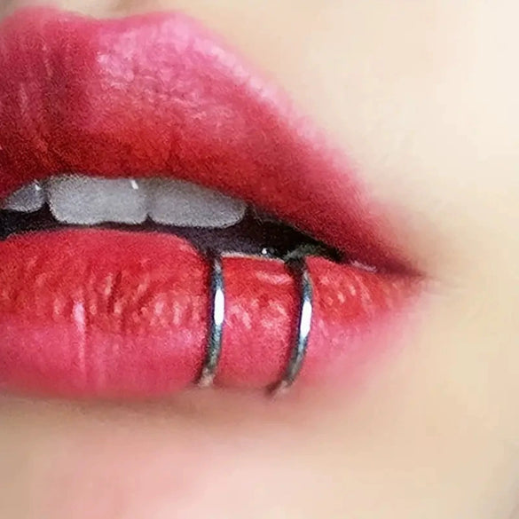 Wholesale Stainless Steel Lip Clip Lip Ring Ear Clip Jewelry With Geometric Style And Electroplating Process